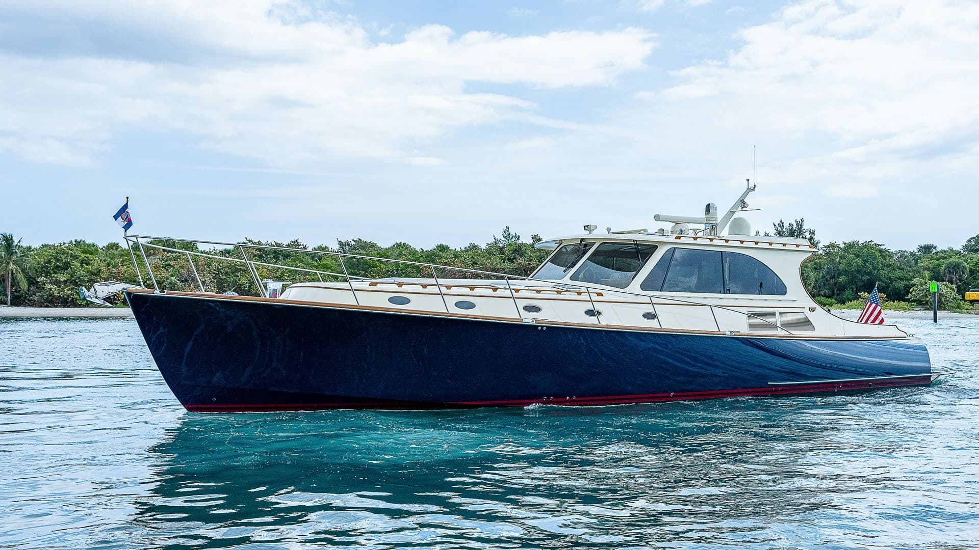 2018 Hinckley Talaria 55 MKII
