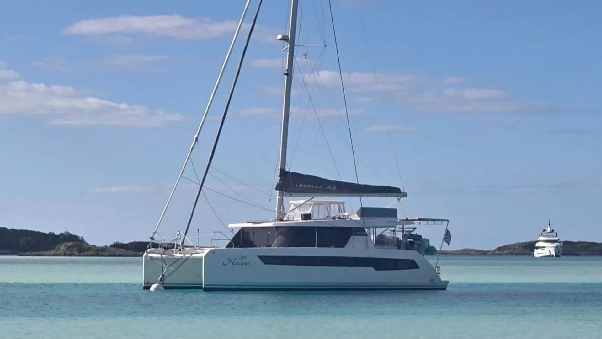 2023 Leopard 42 - photo 1 of 41