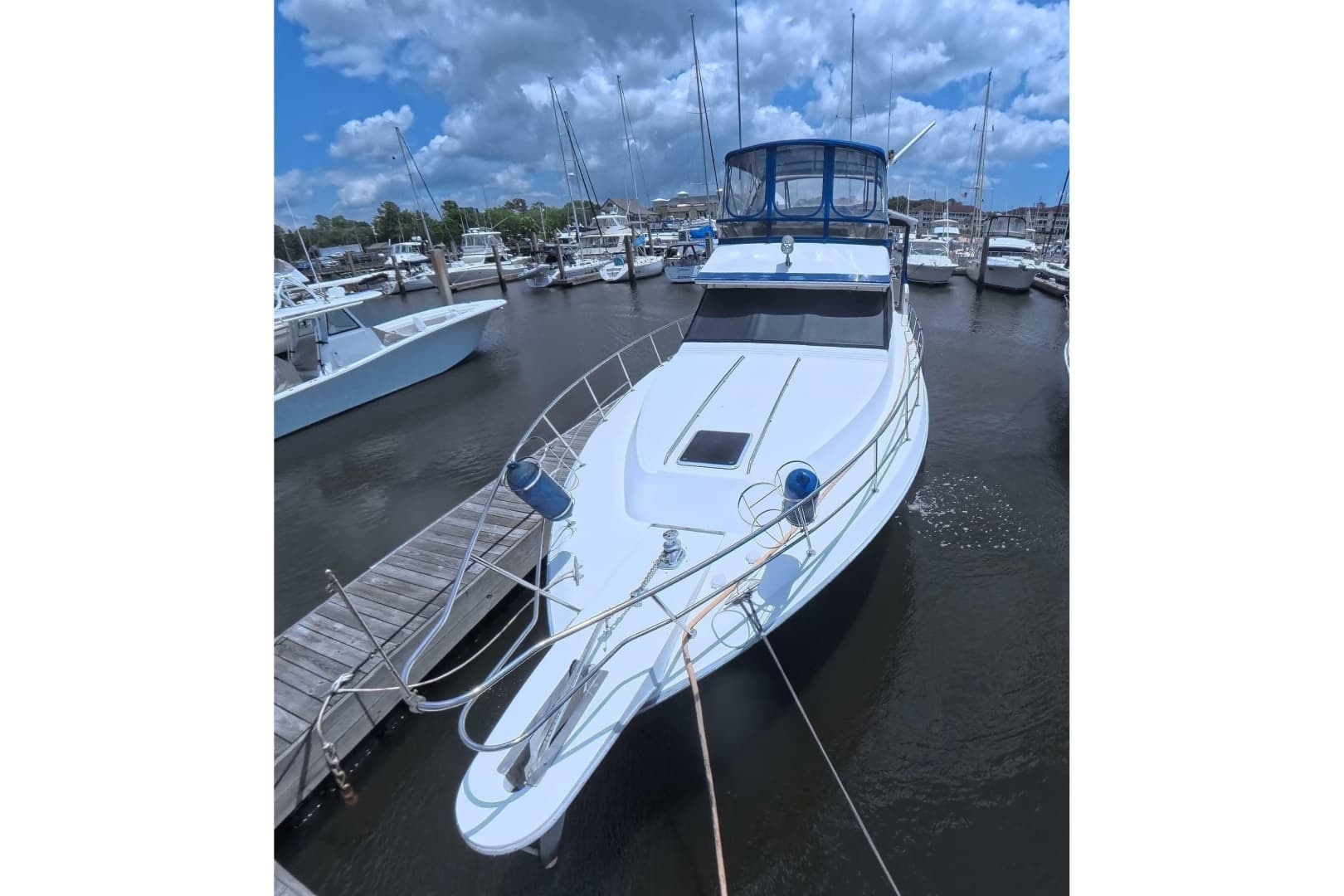 1988 Sea Ray 415 Aft Cabin - photo 1 of 61
