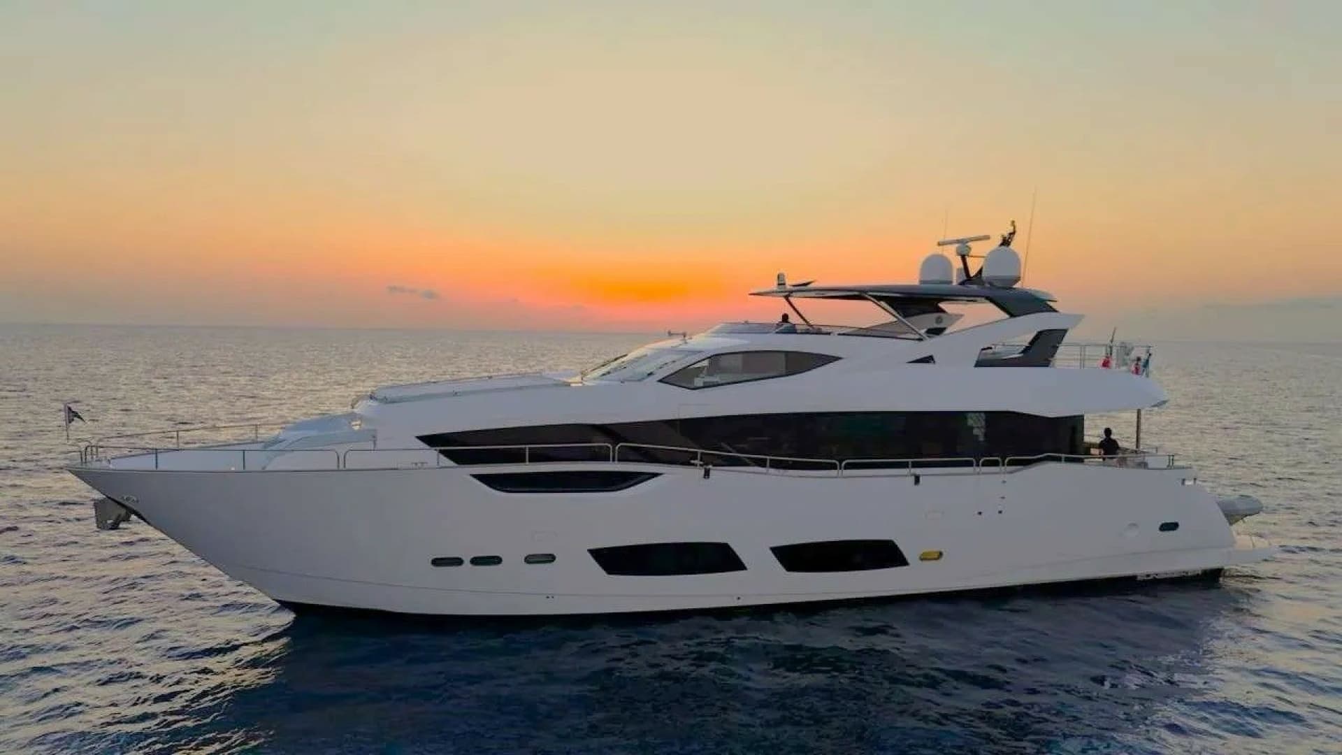 2022 Sunseeker 95