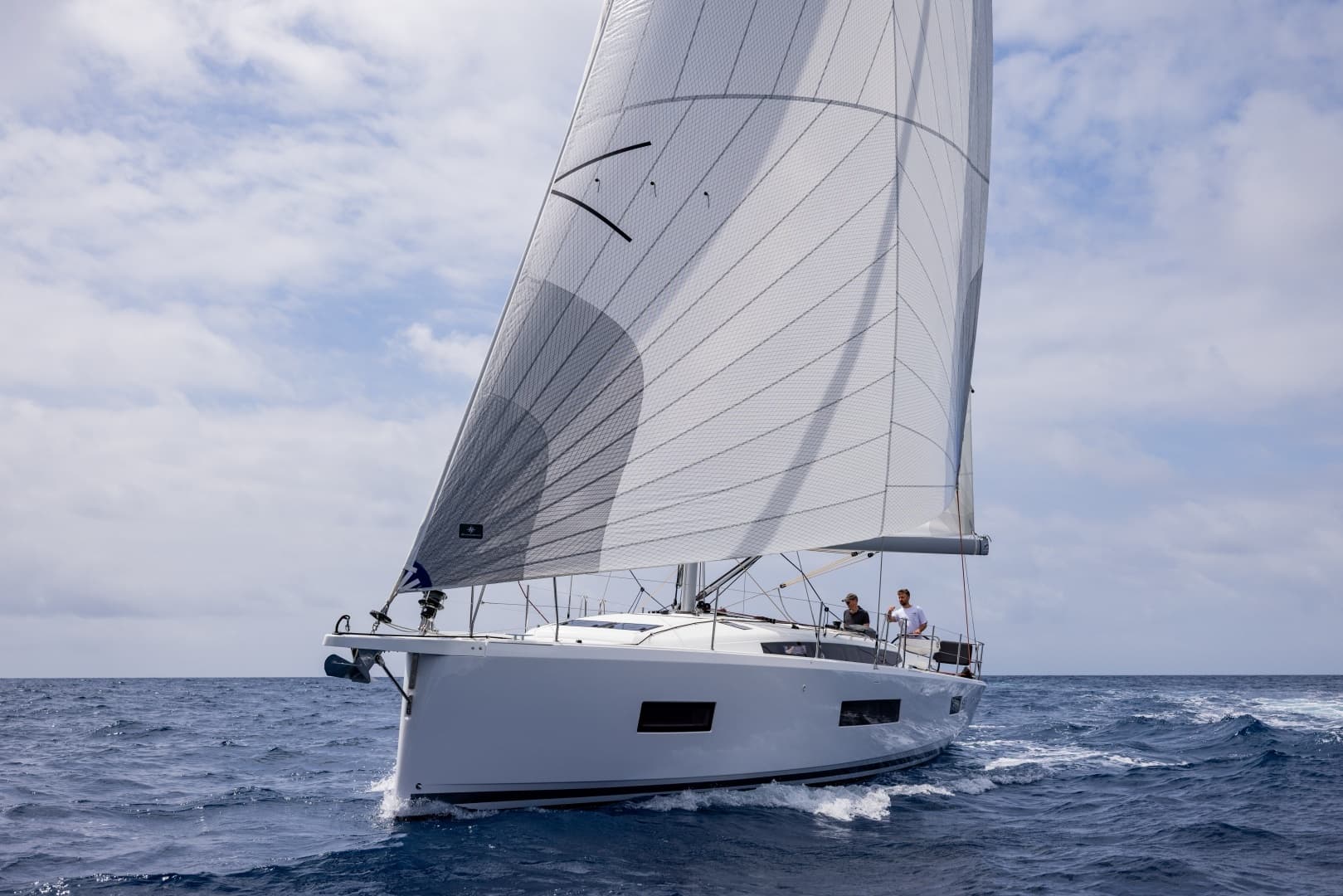 2027 Jeanneau SO 455 - photo 1 of 11
