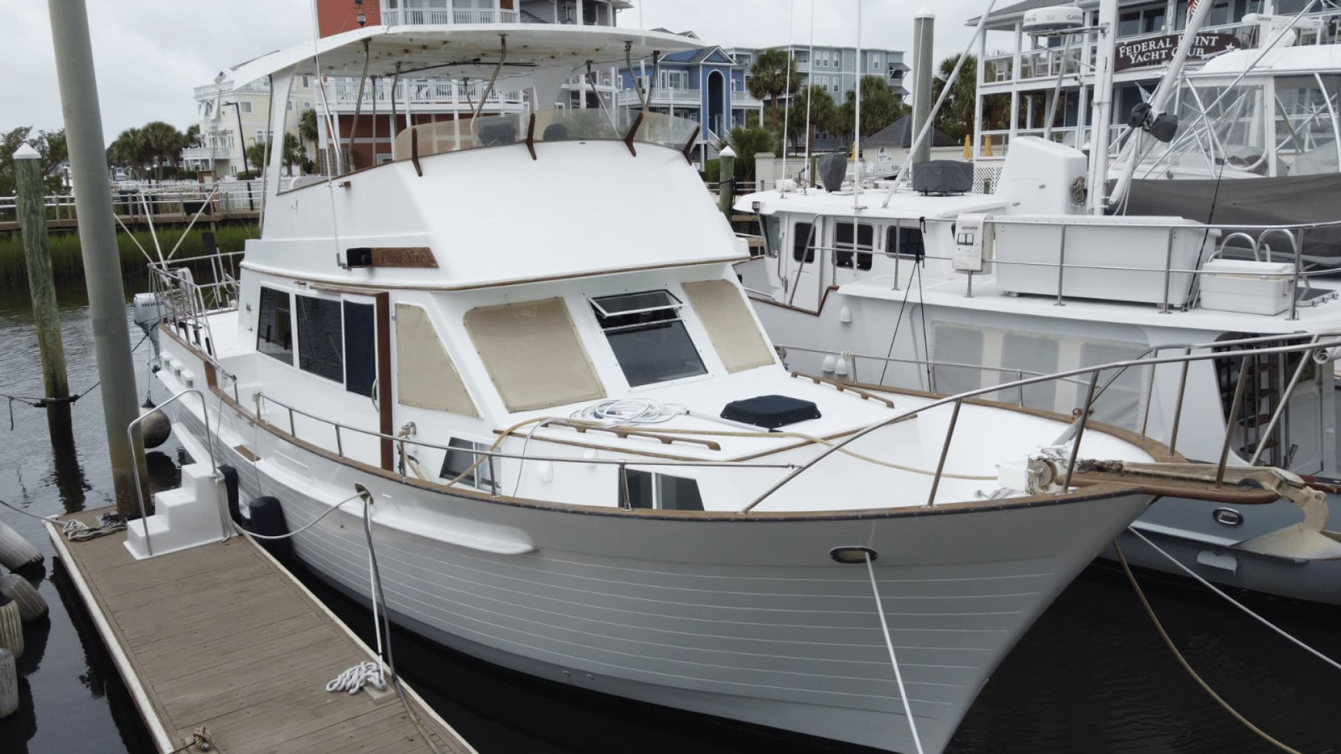 1983 Island Gypsy 44 - photo 1 of 32