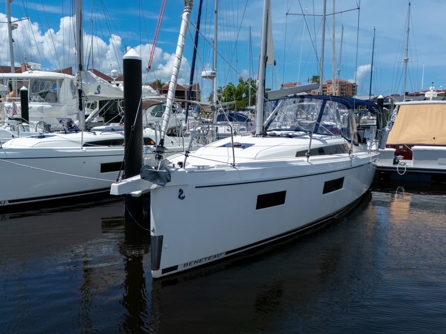 2024 Beneteau 34.1 - photo 1 of 58