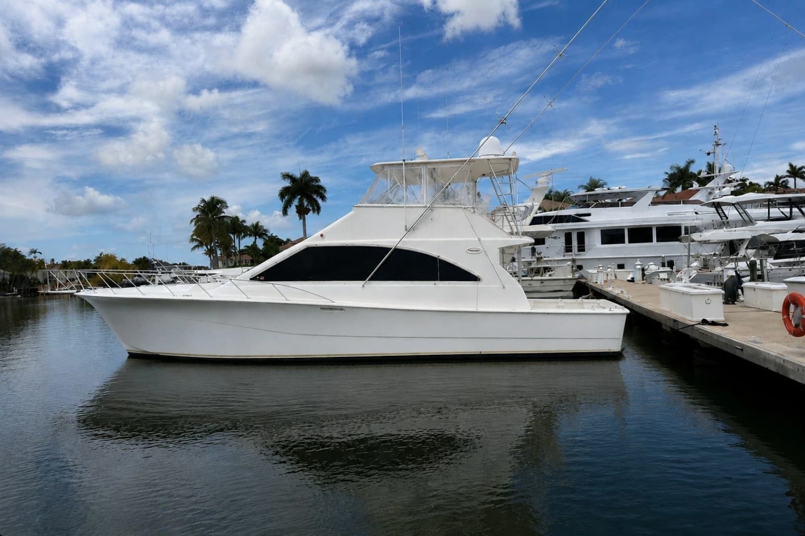 2000 Ocean Yachts 56 Super Sport - photo 1 of 52