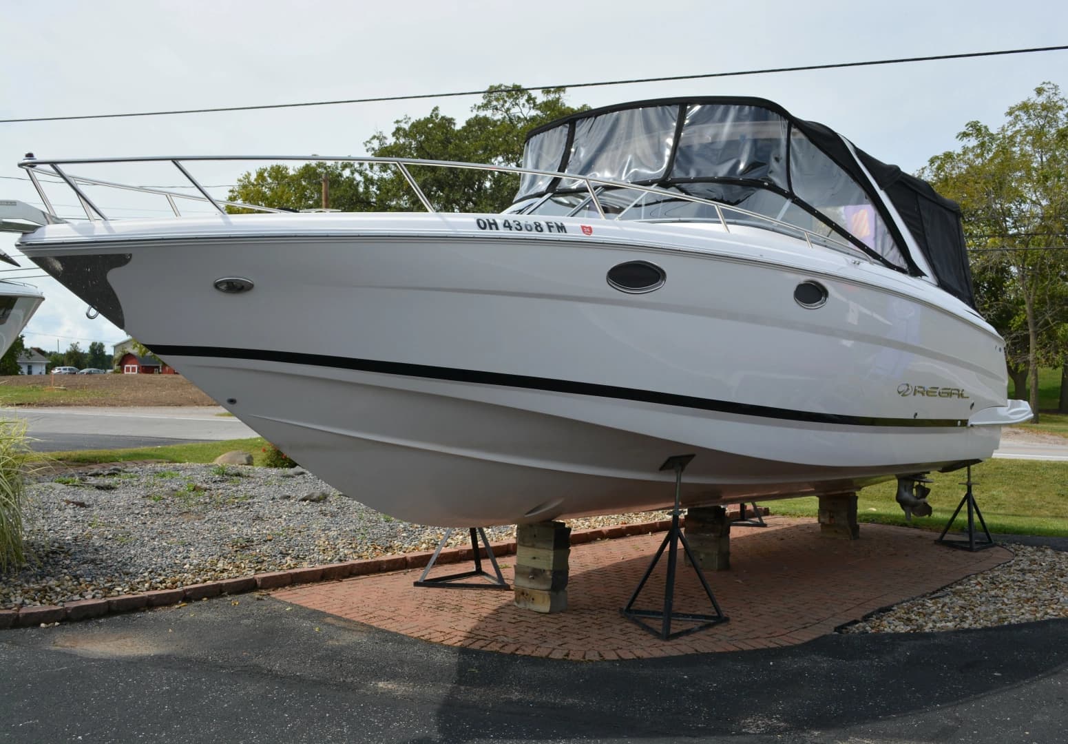 2014 Regal 3550 - photo 1 of 54