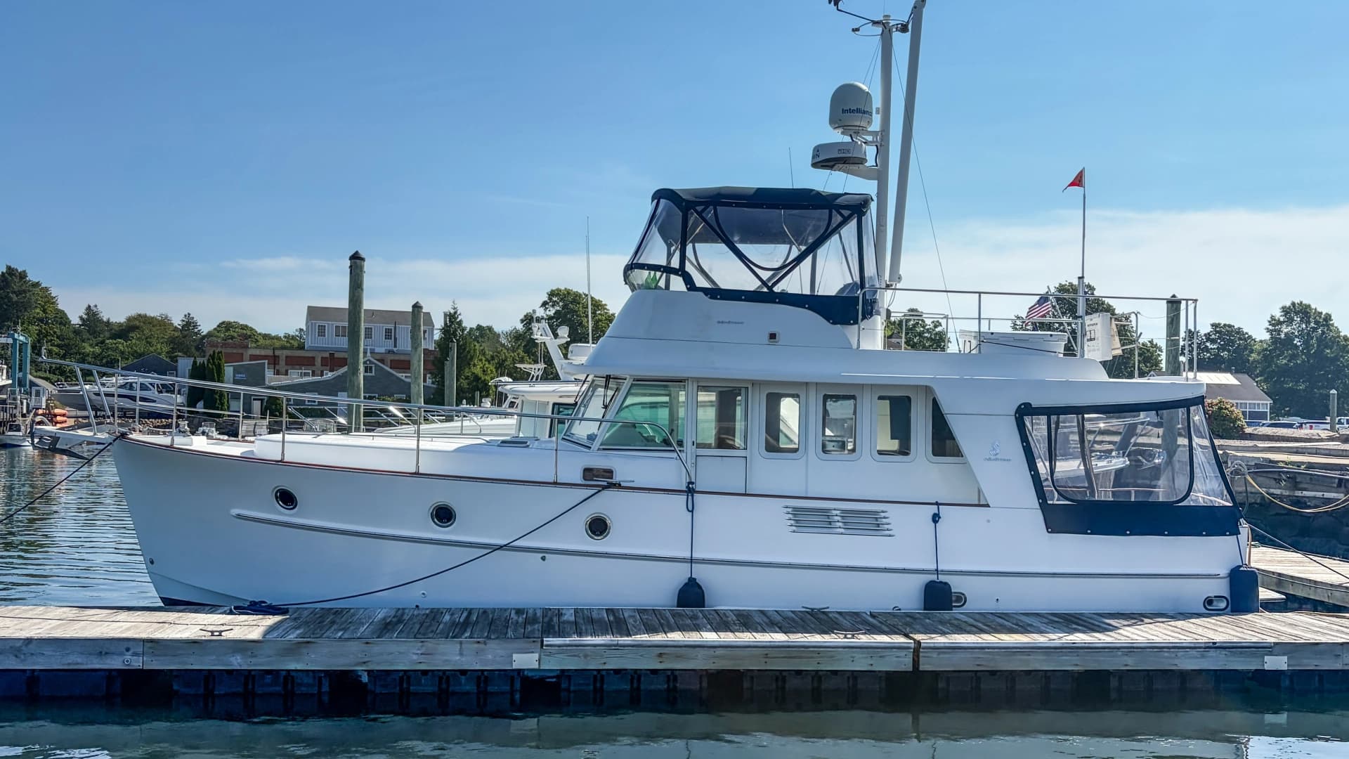 2006 Beneteau SWIFT TRAWLER 42 - photo 1 of 35