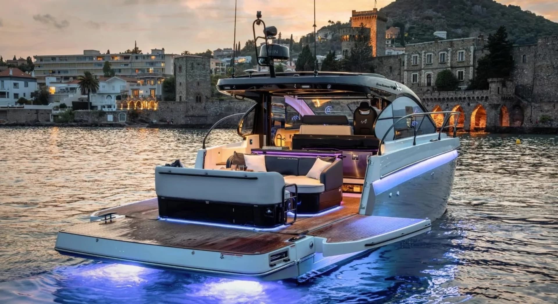 2026 Beneteau Gran Turismo 40 Coupe - photo 1 of 7