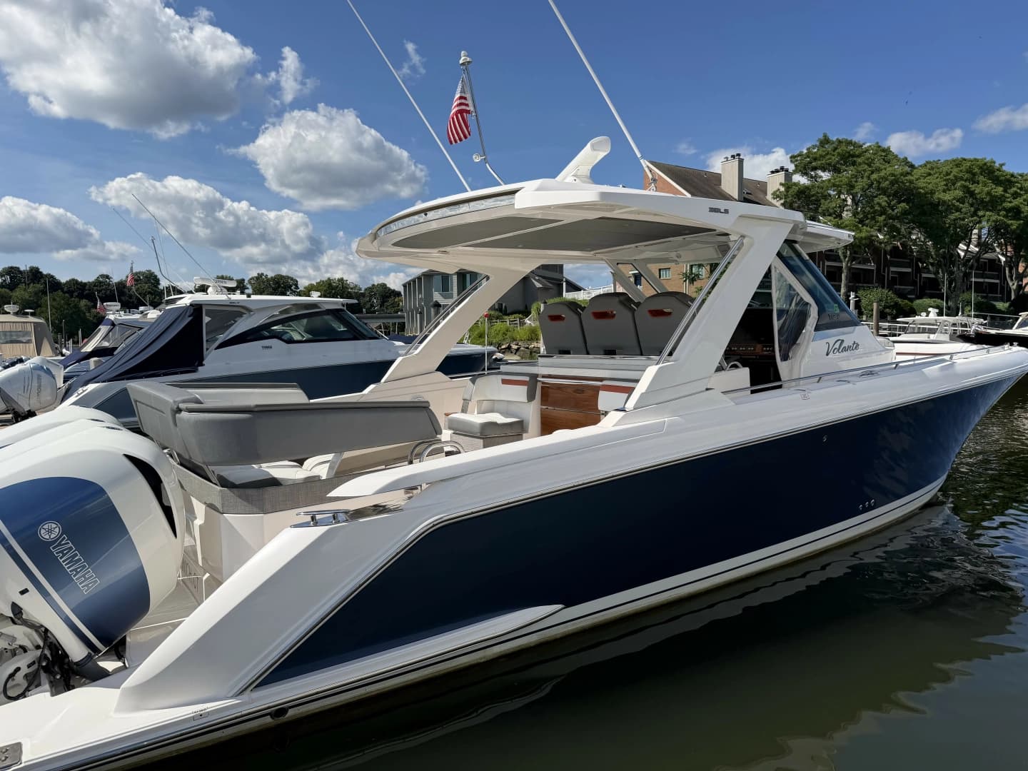 2019 Tiara Yachts - photo 1 of 24