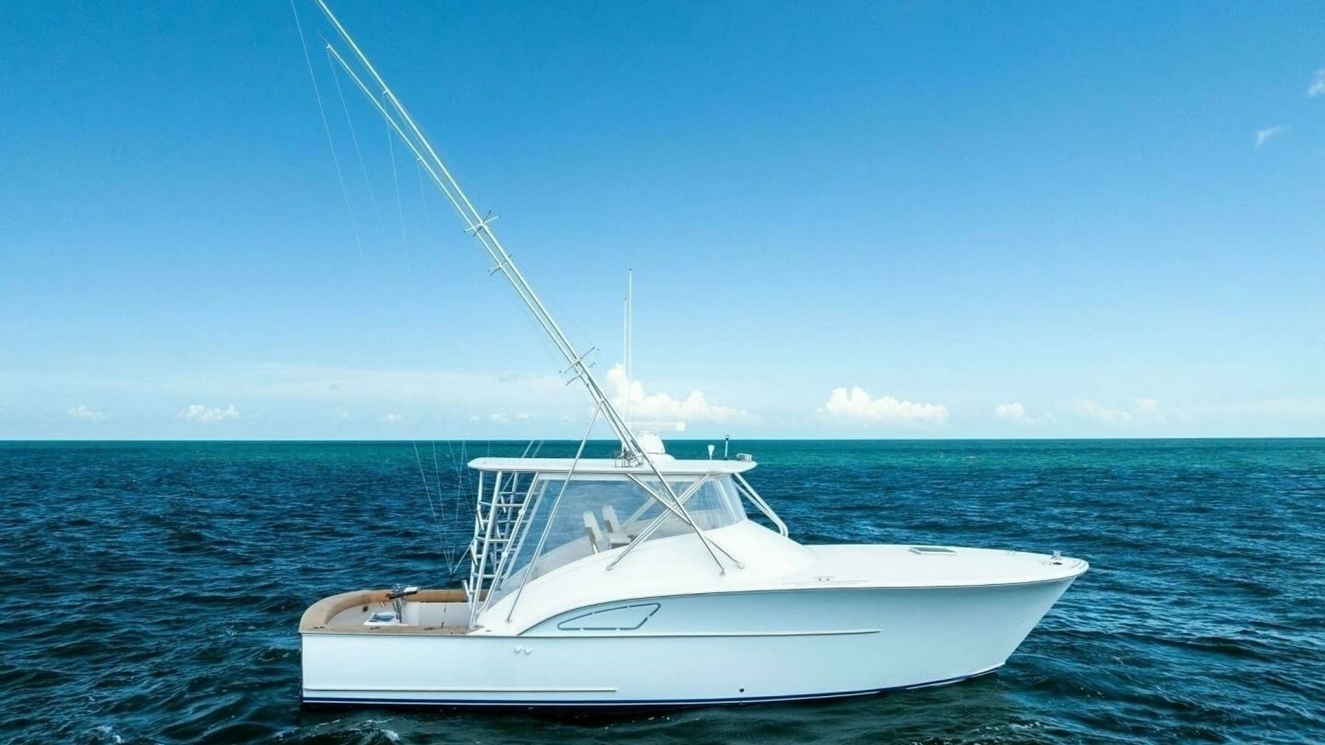 2018 Custom Carolina 35 Express - photo 1 of 56