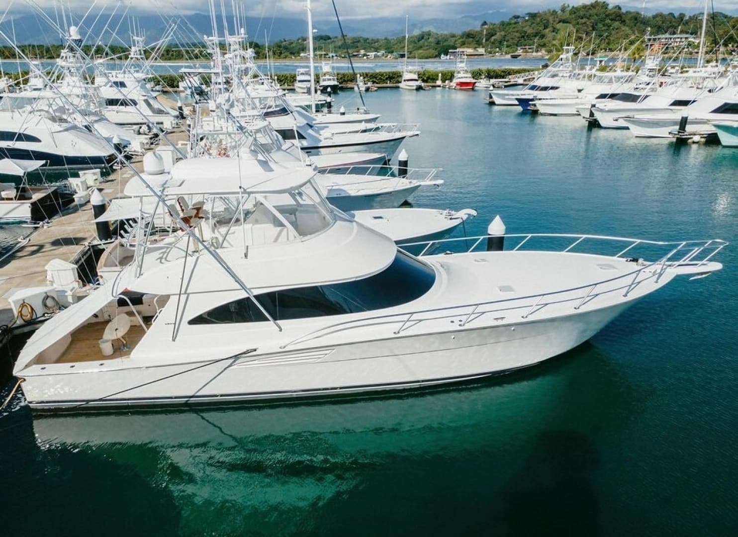 2021 Viking 58 Convertible