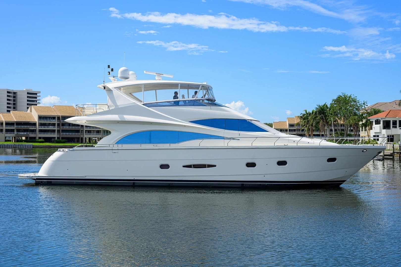 2005 Marquis 65 Motor Yacht - photo 1 of 62