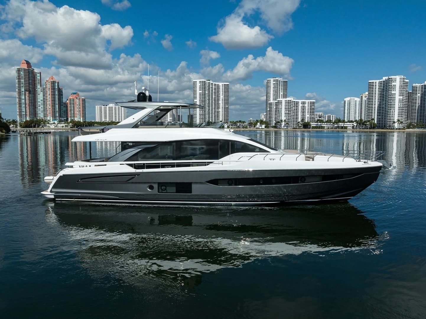 2024 Azimut Fly 78 - photo 1 of 107