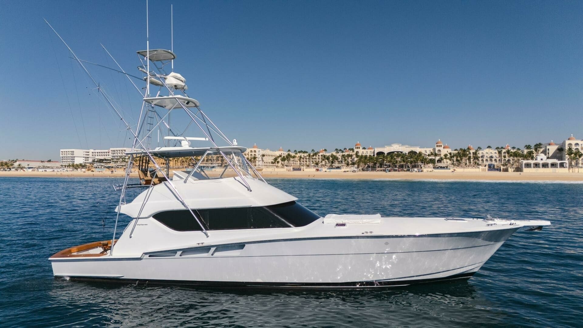 2001 Hatteras 60 Convertible - photo 1 of 30