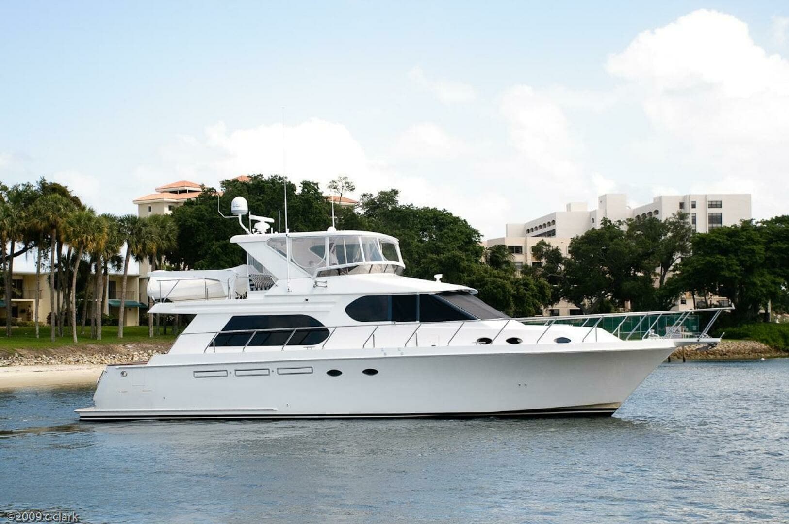 2005 Ocean Alexander 58 Motor Yacht