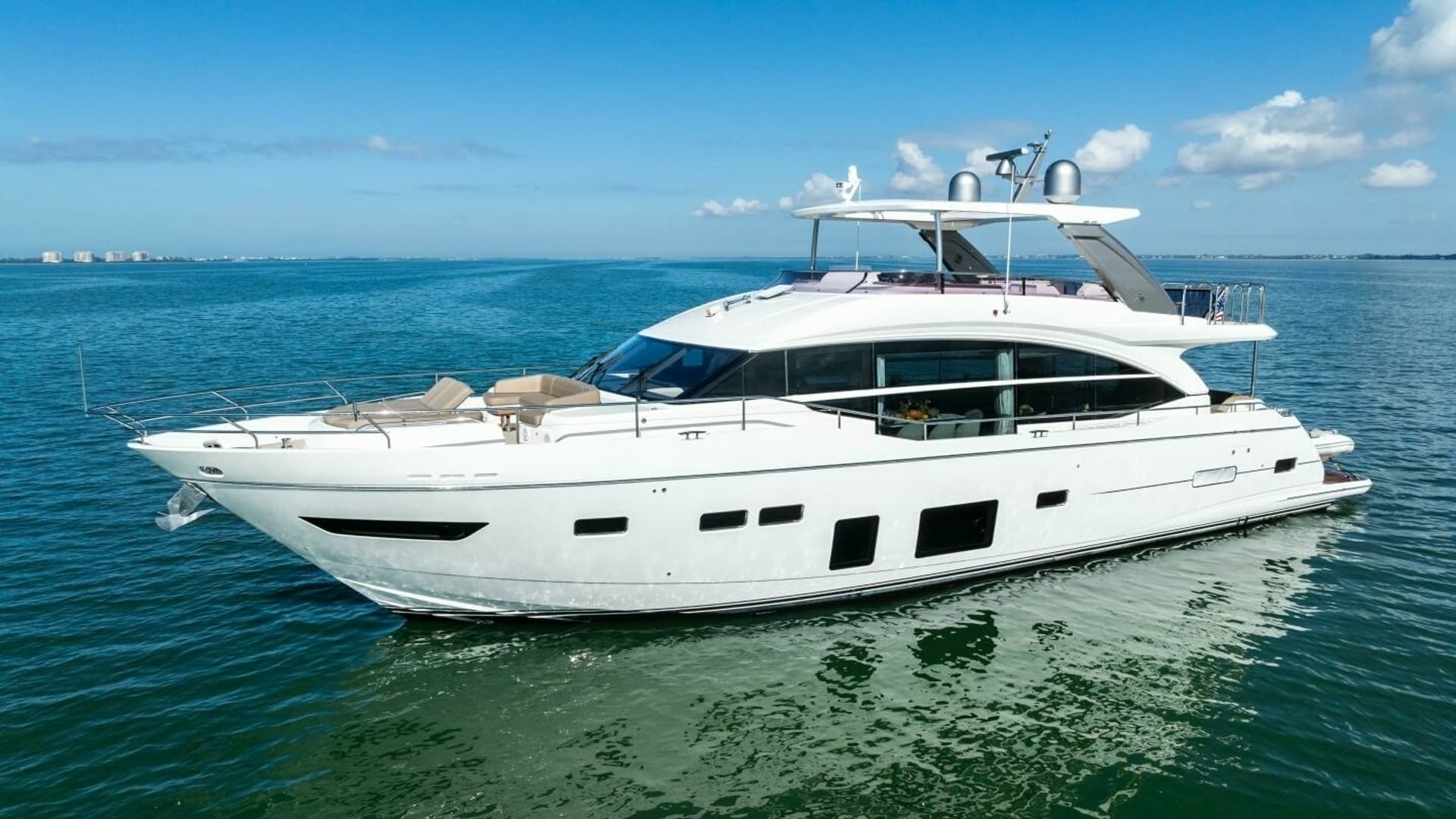 2018 Princess Y75 Motor Yacht