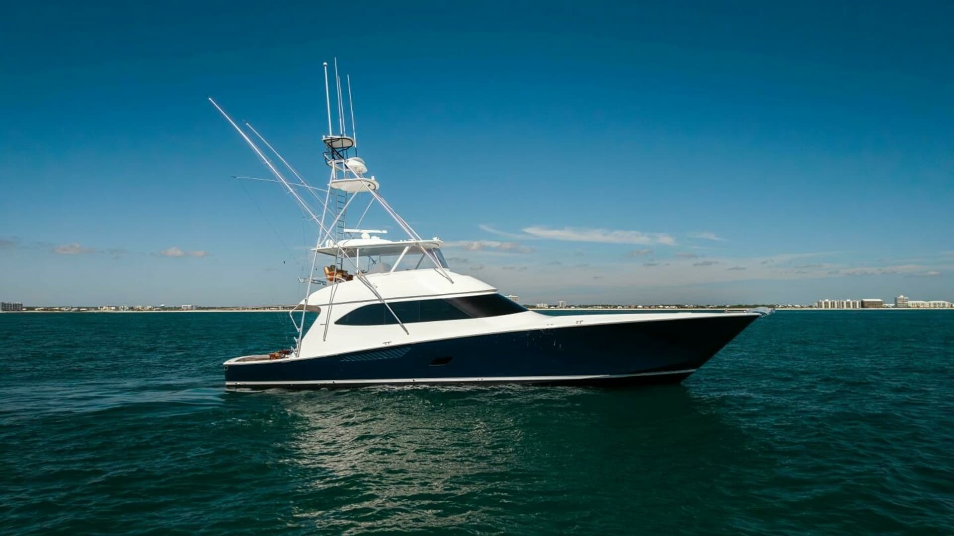 2013 Viking 76 Convertible
