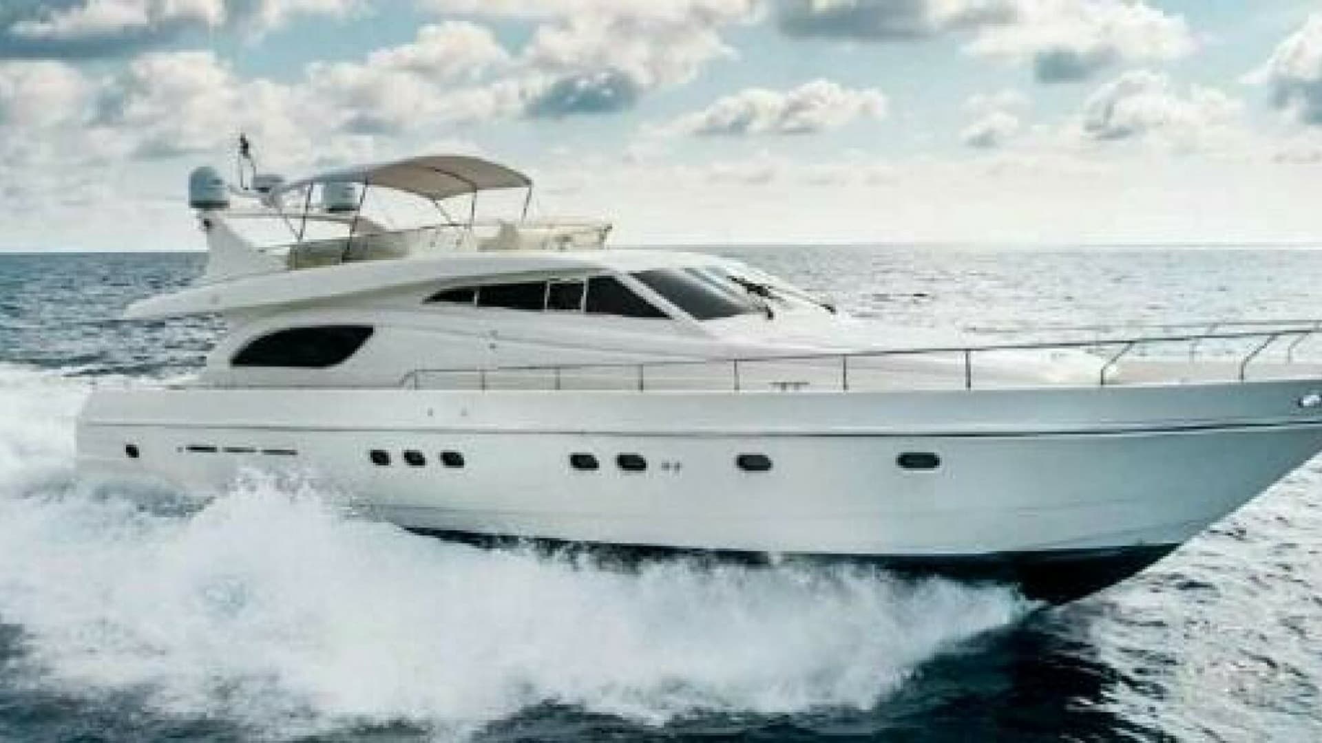 2000 Ferretti Yachts 72 Motoryacht - photo 1 of 15