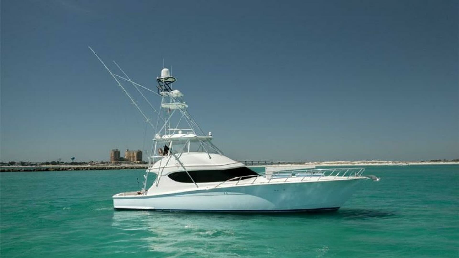 2016 Hatteras GT60 - photo 1 of 30