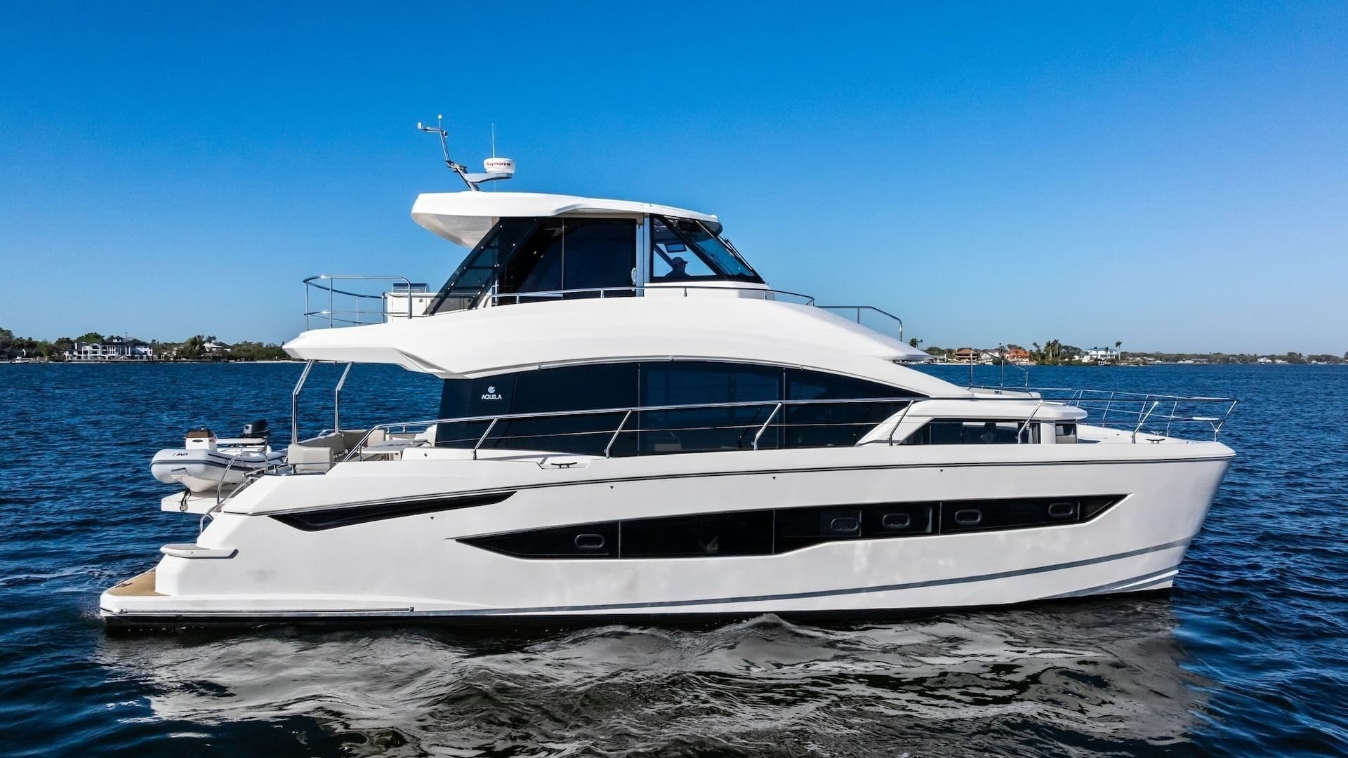 2022 Aquila 54 Yacht