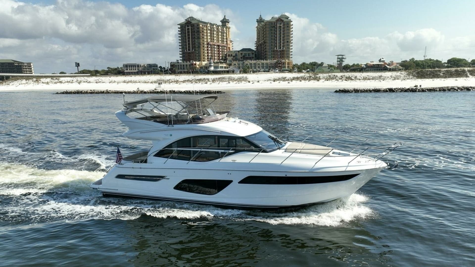 2021 Princess F50 - photo 1 of 30