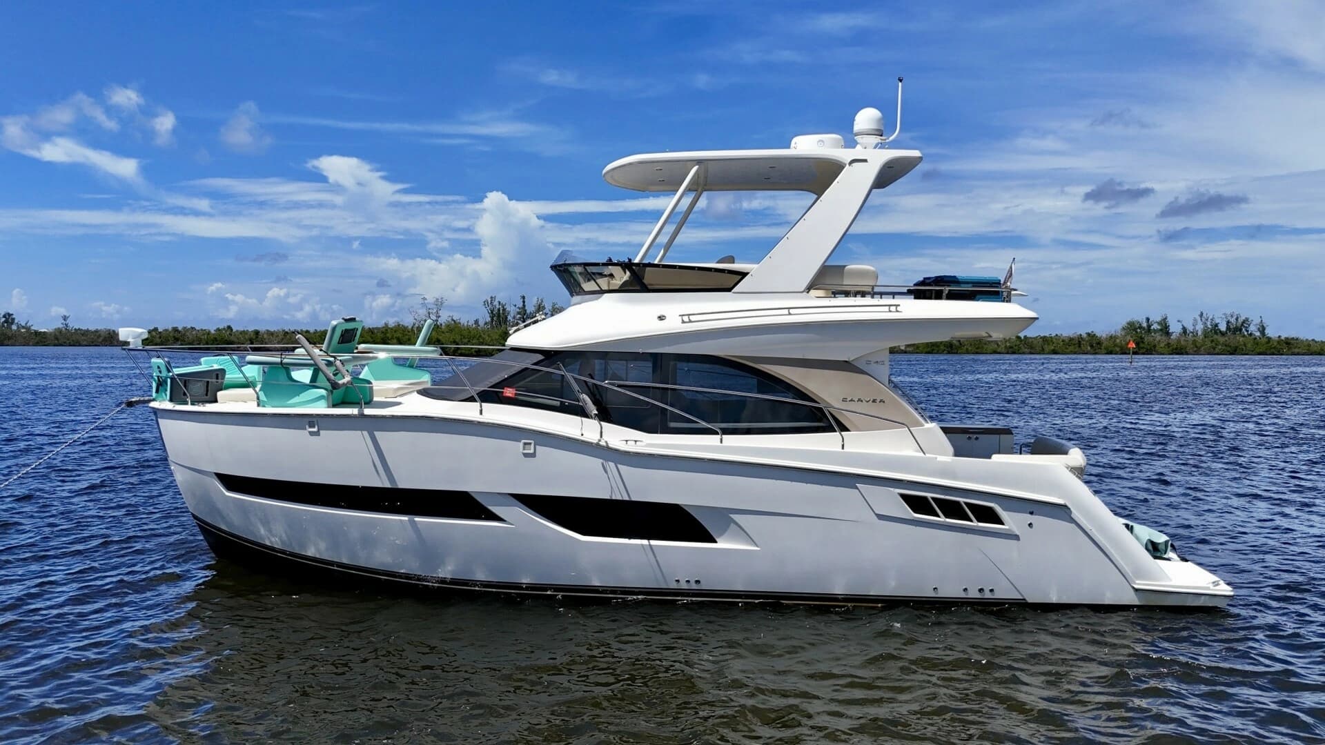 2017 Carver C40 - photo 1 of 35