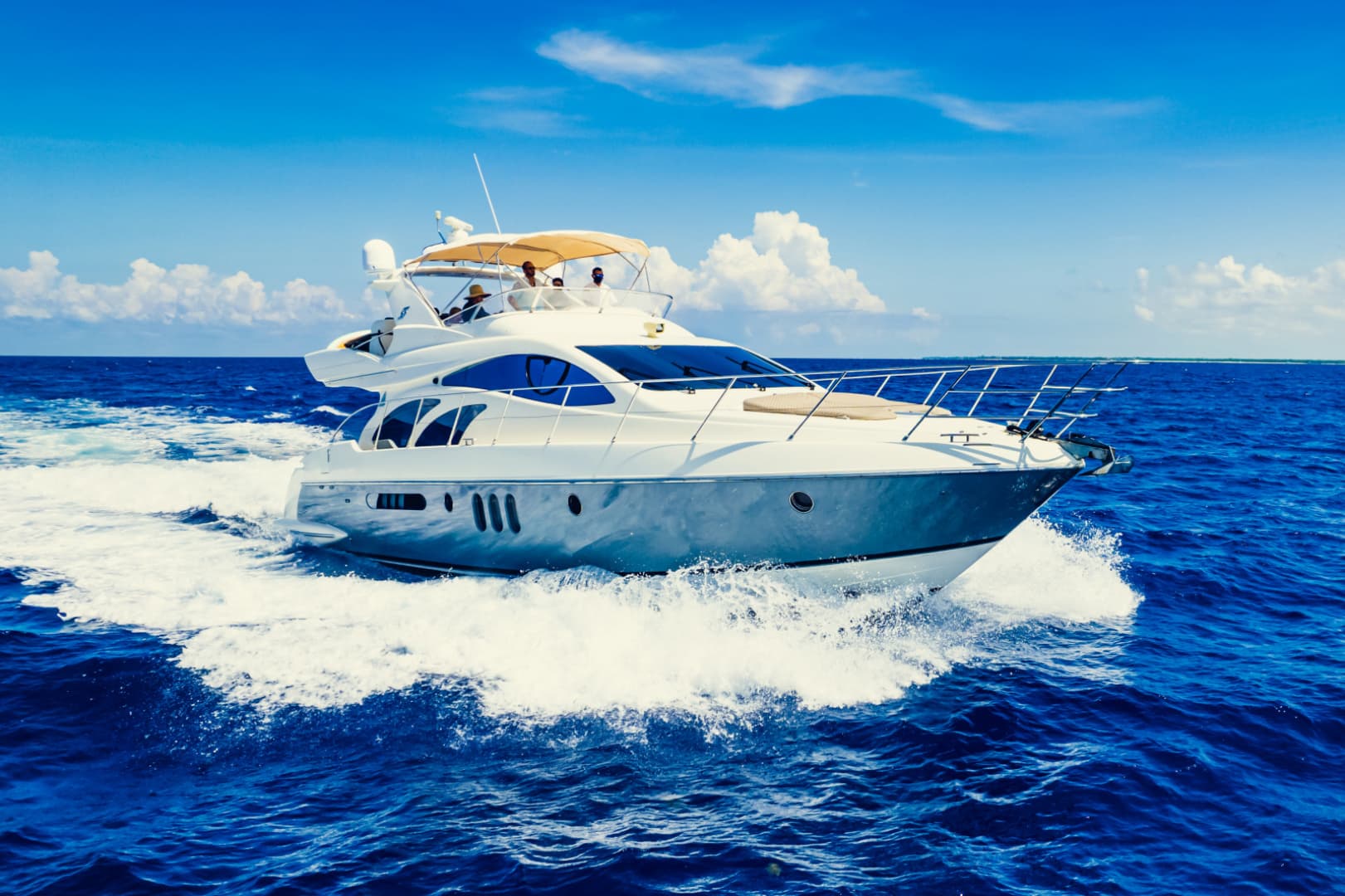 2004 Azimut 55E - photo 1 of 32