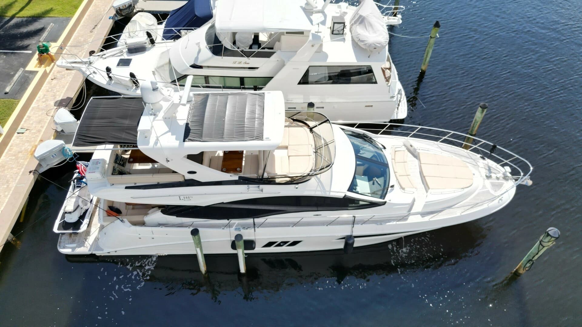 2016 Sea Ray L590 Fly - photo 1 of 32
