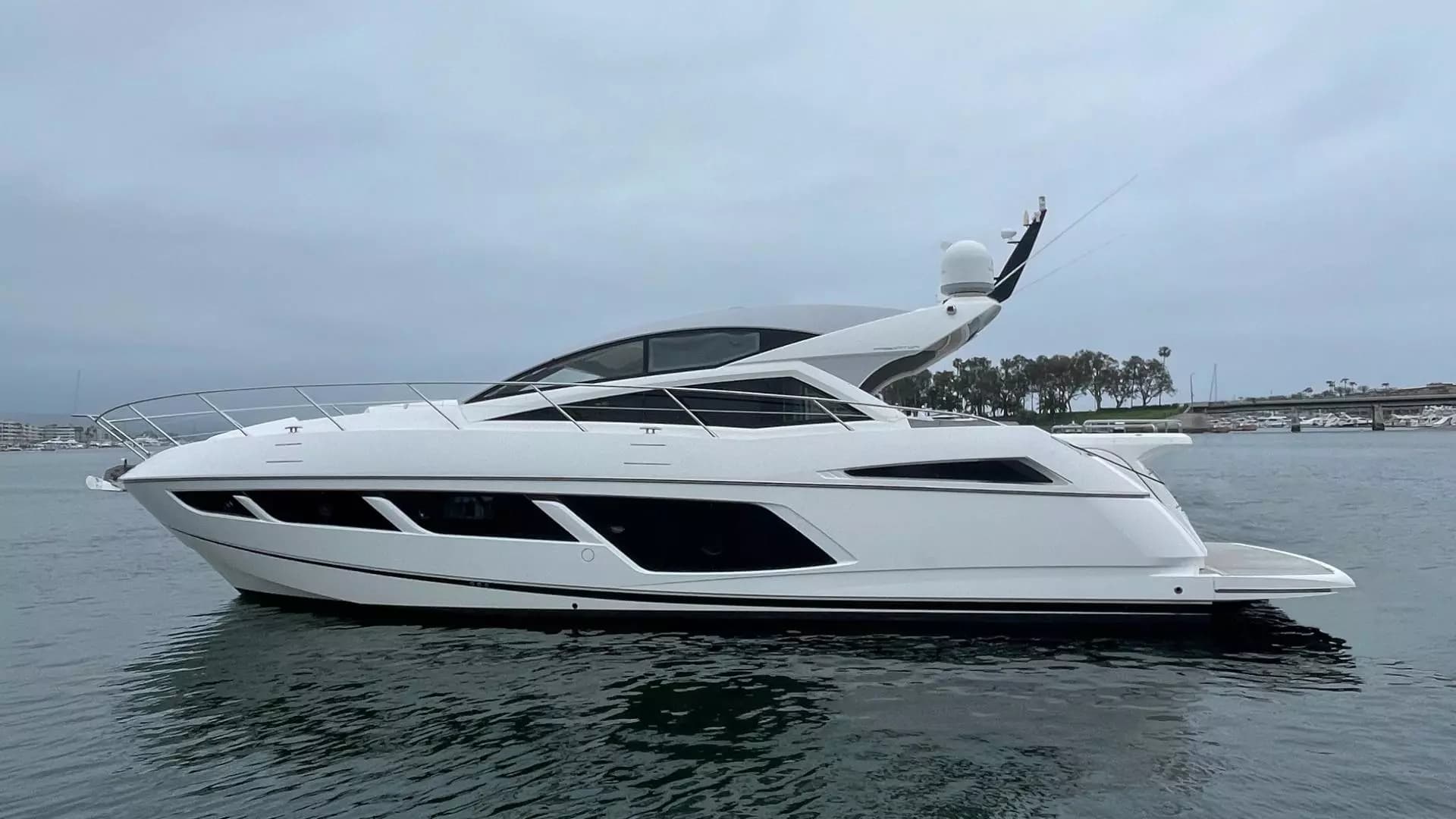 2015 Sunseeker Predator - photo 1 of 14