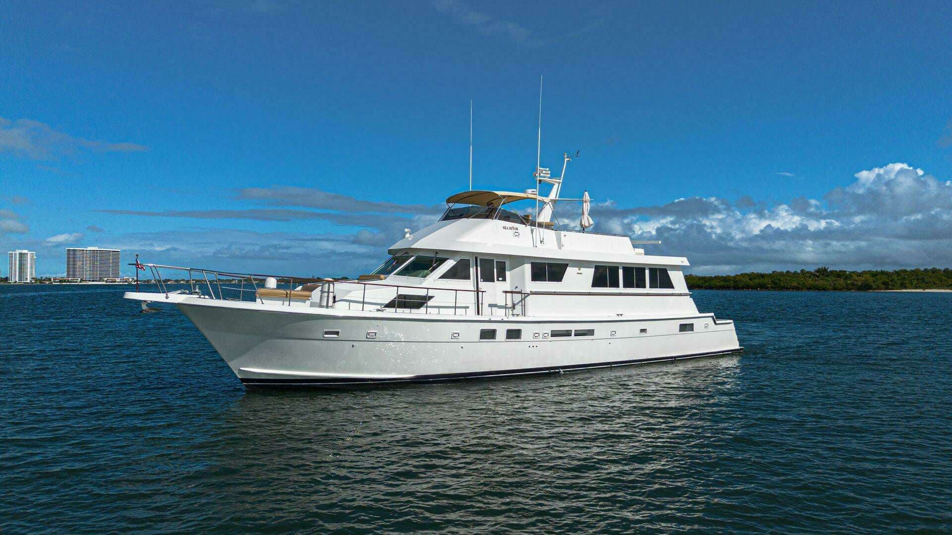 1989 Hatteras Cockpit Motor Yacht - photo 1 of 52
