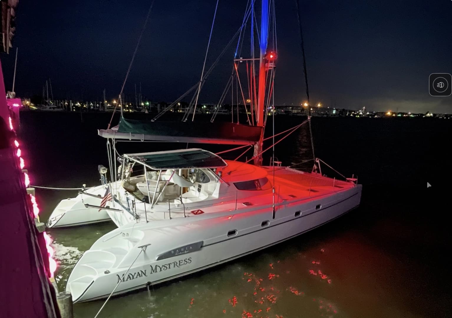 1999 Fountaine Pajot Bahia 46 - photo 1 of 91