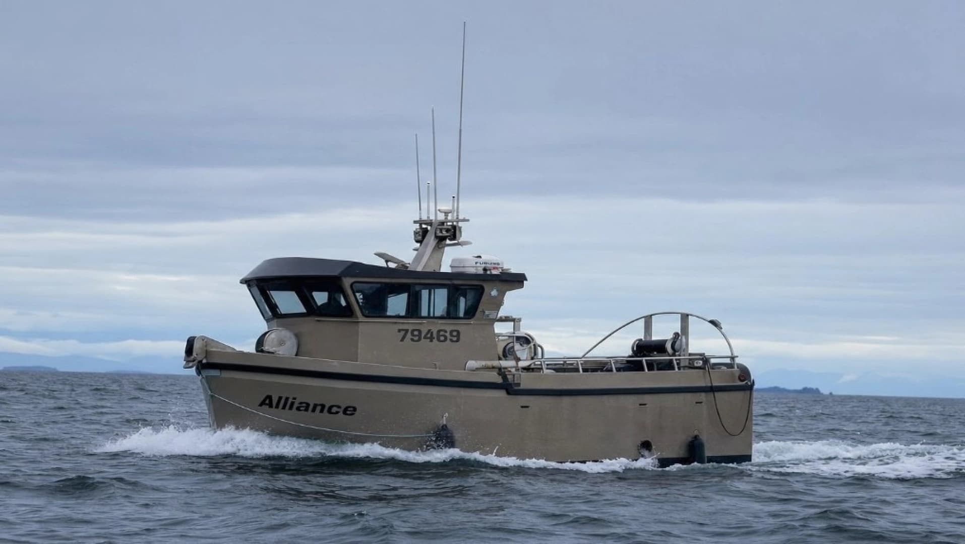 2022 Custom Freestyle Marine 32 - photo 1 of 44