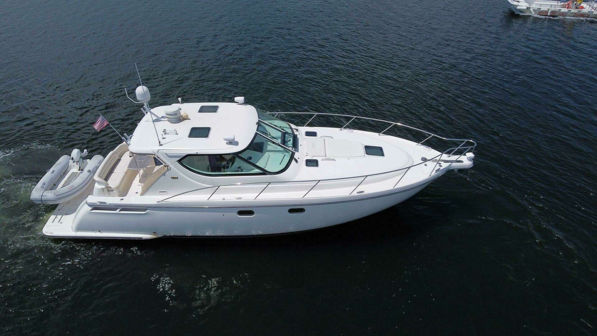 2006 Tiara Yachts 43 Sovran - photo 1 of 39
