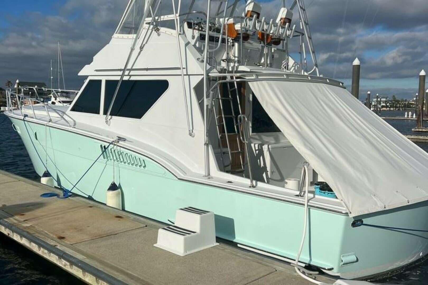 1990 Hatteras 45 Convertible - photo 1 of 27