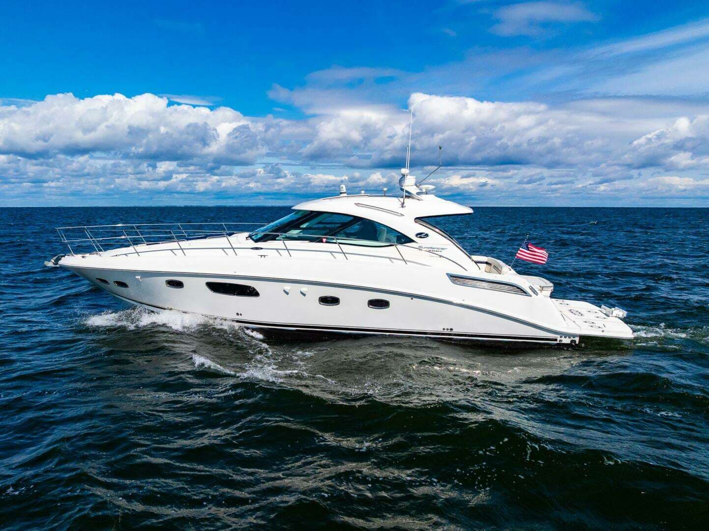2009 Sea Ray 47 Sundancer - photo 1 of 22