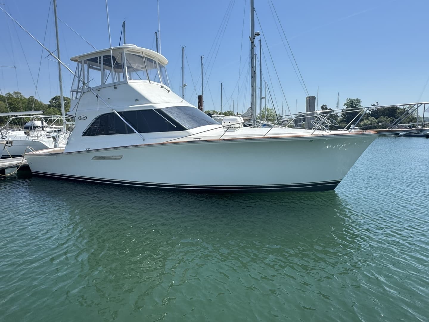 1988 Ocean Yachts 44 SS - photo 1 of 60