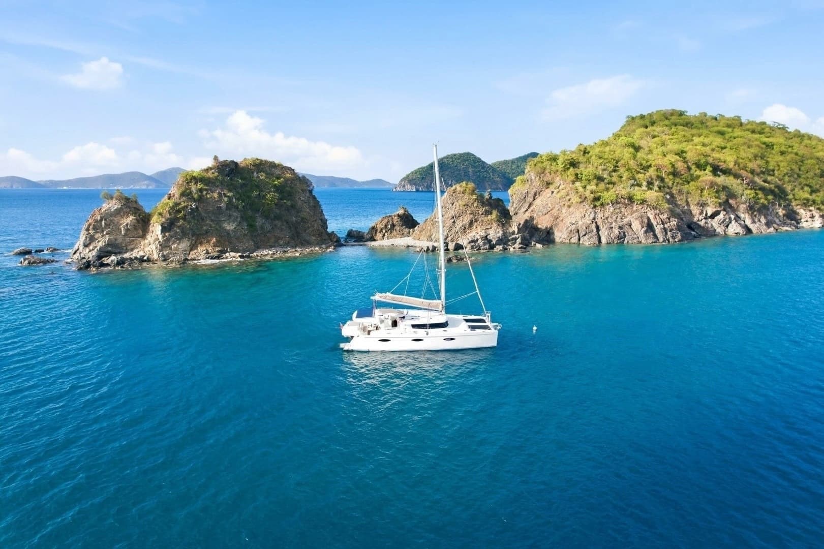 2013 Fountaine Pajot Sanya 57 - photo 1 of 93