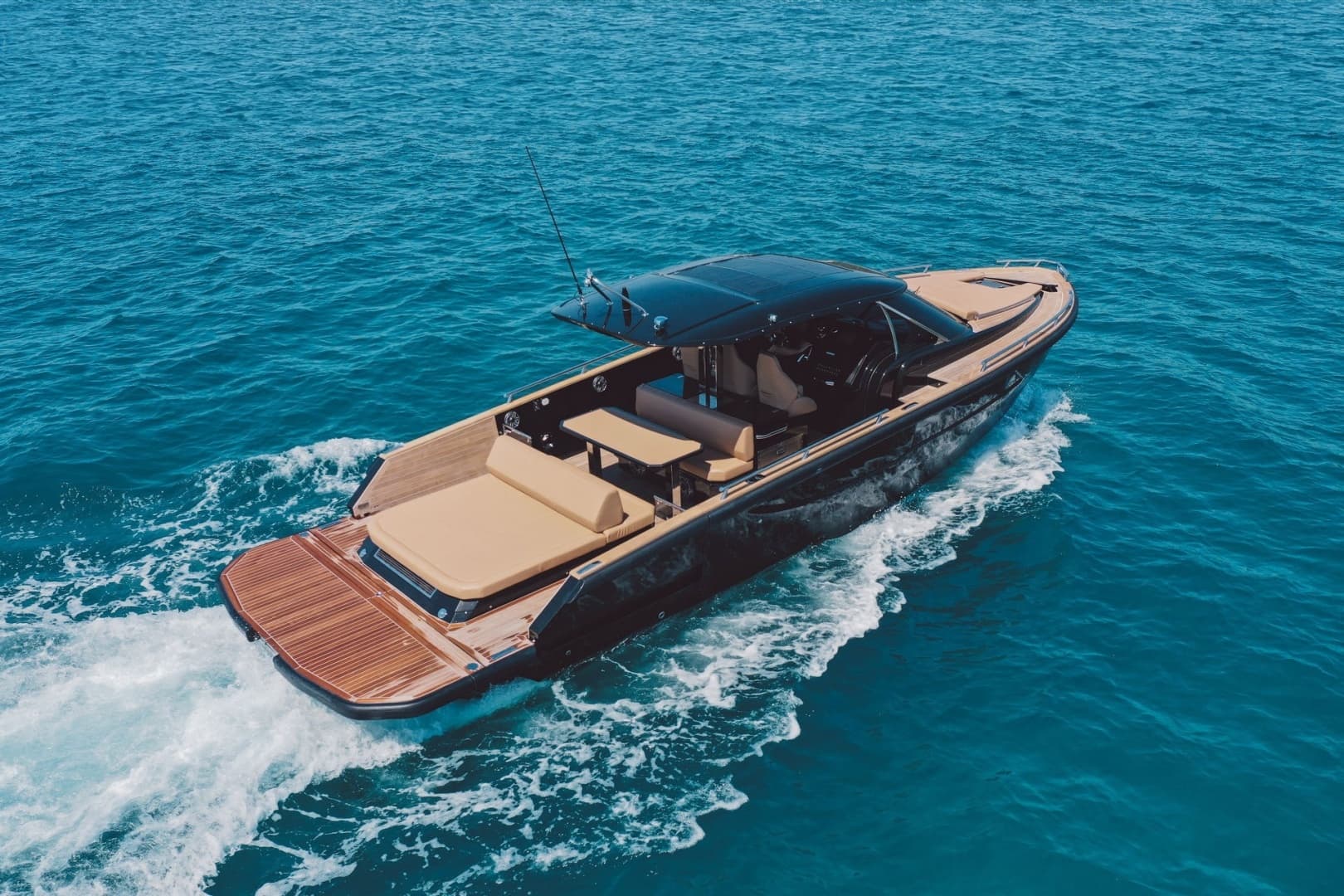 2027 Focus Motor Yachts Forza - photo 1 of 39