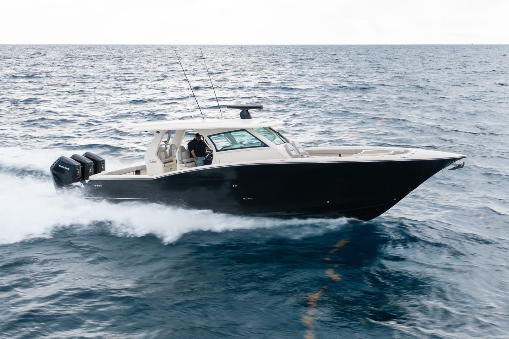 2022 Scout 425 LXF - photo 1 of 34