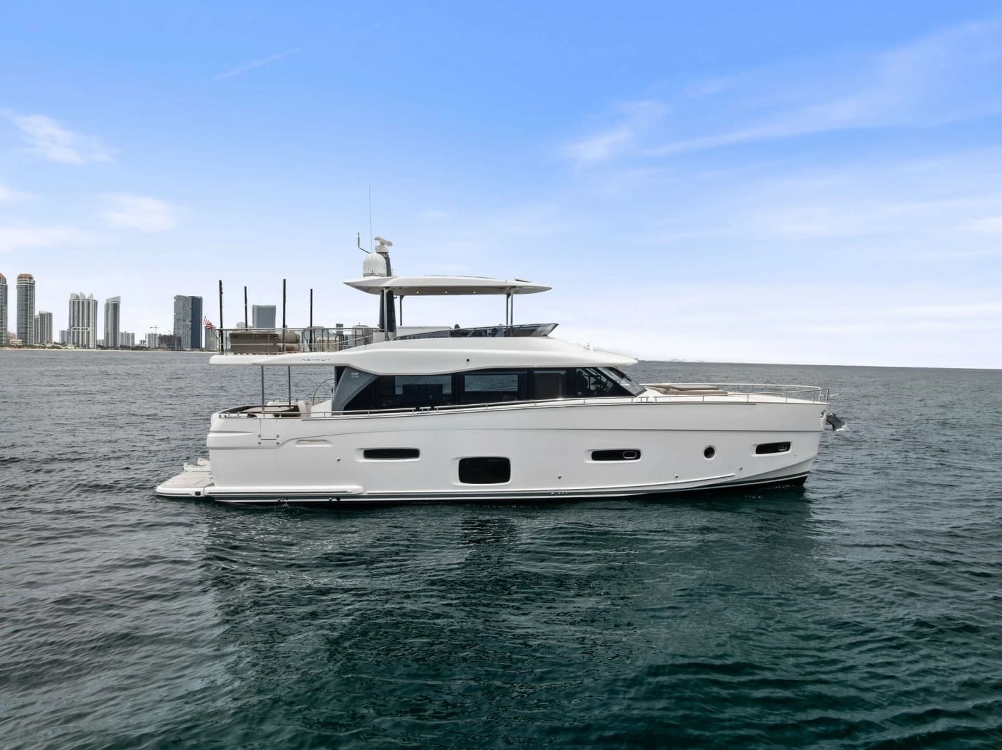 2021 Azimut Magellano 66 - photo 1 of 74