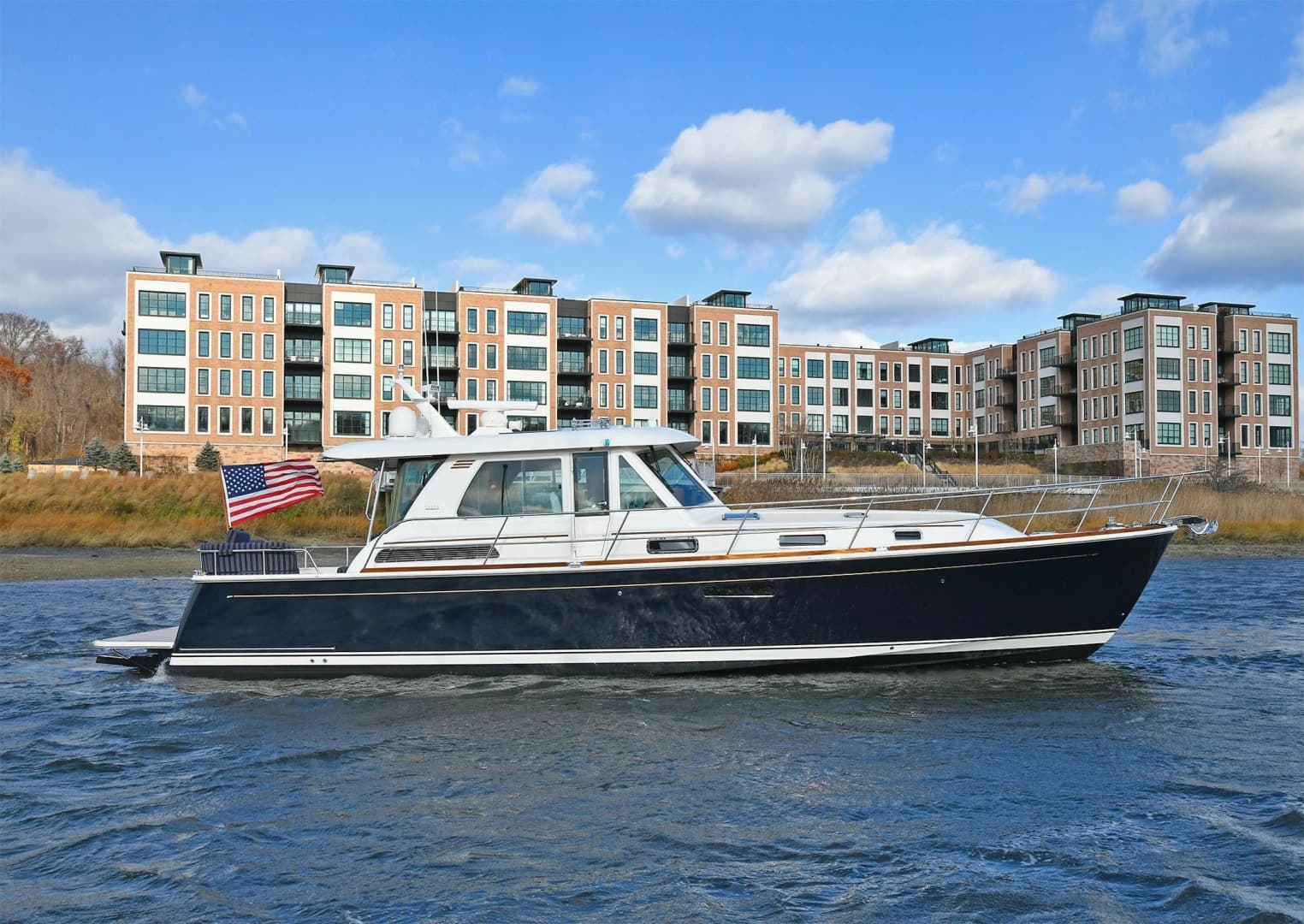 2021 Sabre 48 Salon Express - photo 1 of 116