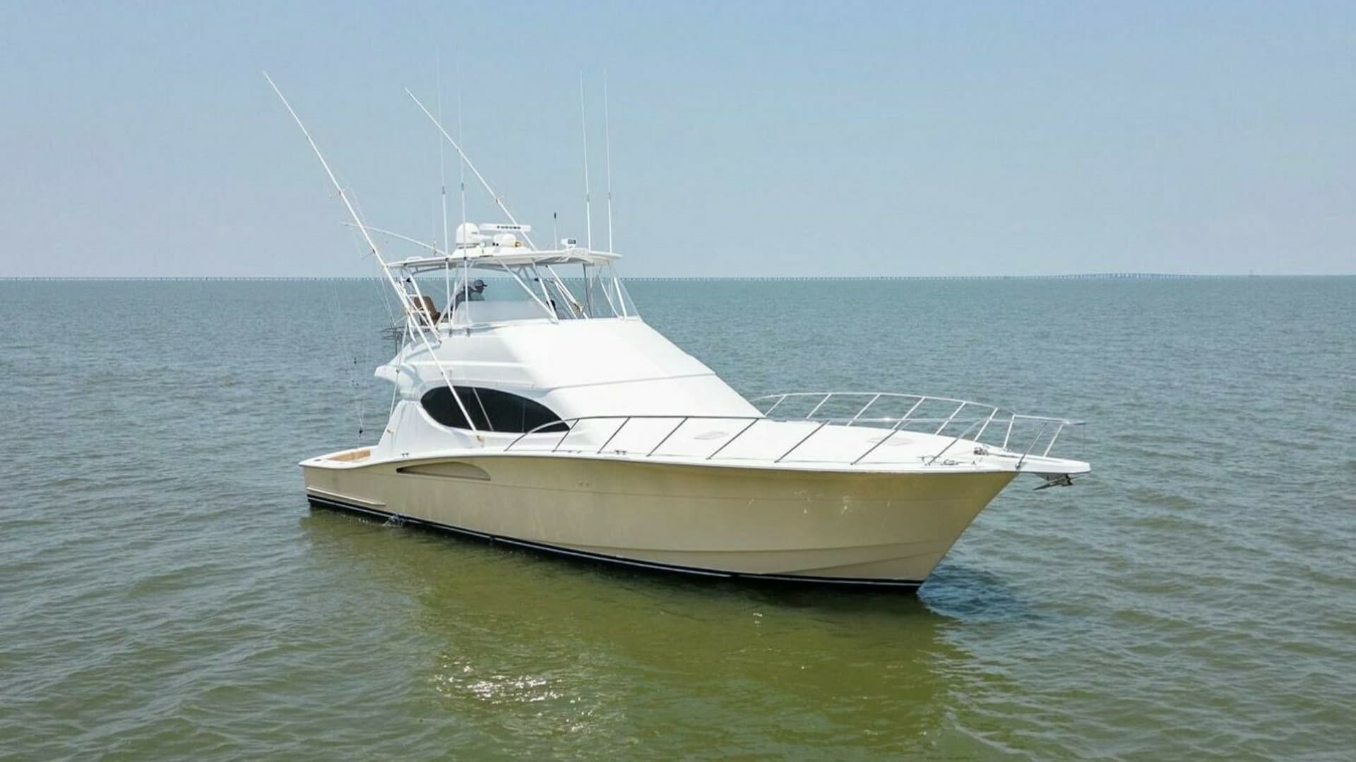 2003 Hatteras 54 Convertible - photo 1 of 30