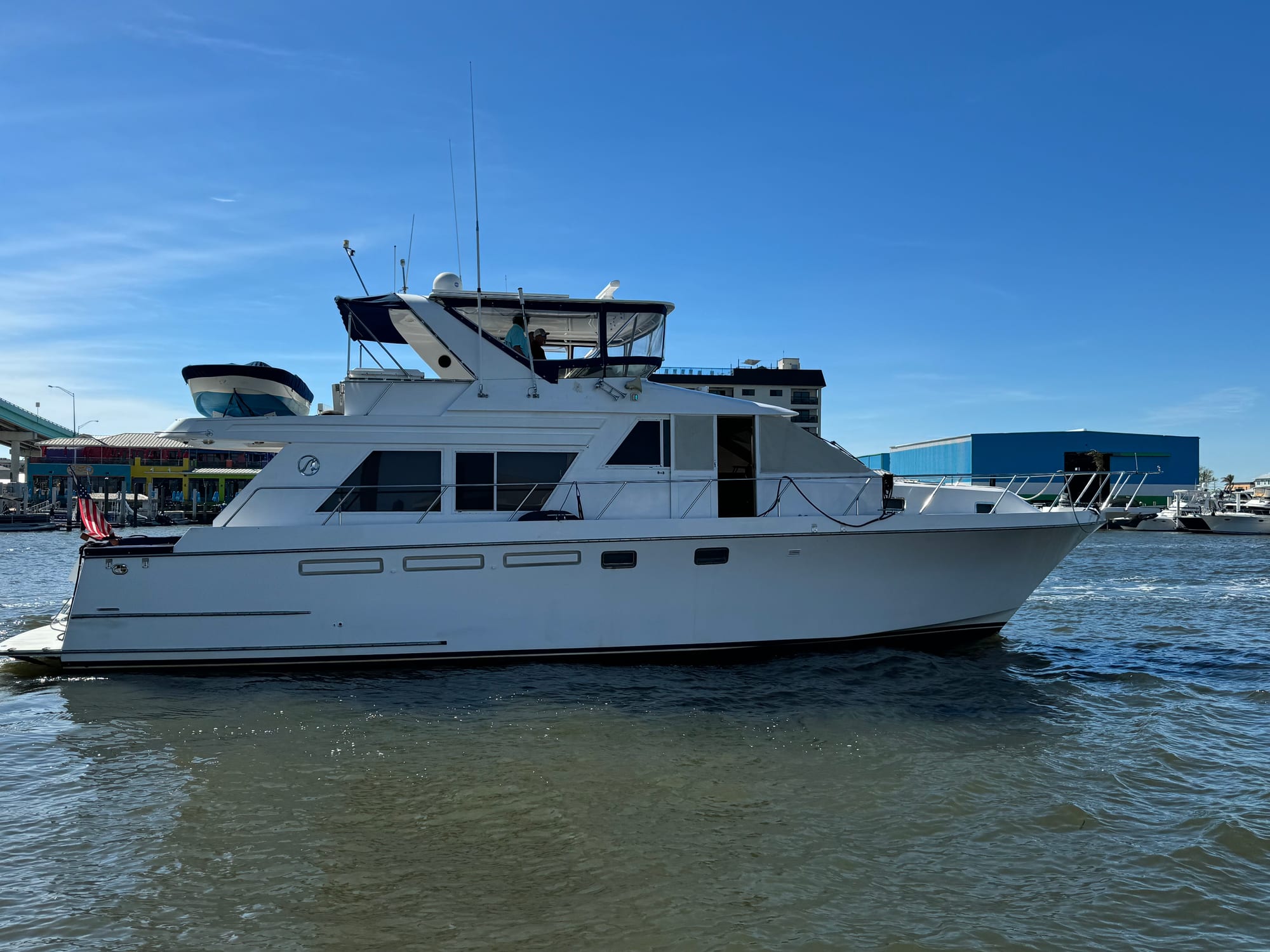 The yacht Tara Stone bought or sold with Aspire