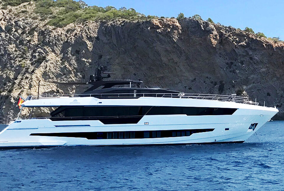 Astondoa 110 Century