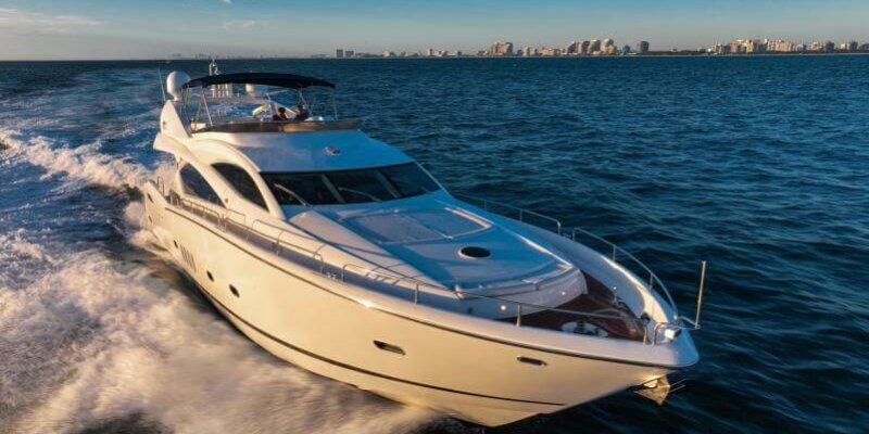 82' Sunseeker yacht for sale