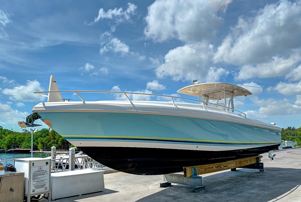 2004 Bella 82ft yacht in FL| Aspire Yacht Sale