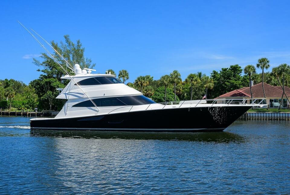 2005 BlueHeaven 48ft'model yacht in FL | Aspire Yacht Sale